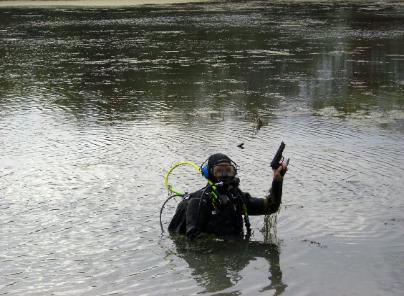 9mm fully loaded and one in the chamber, located and cleared.